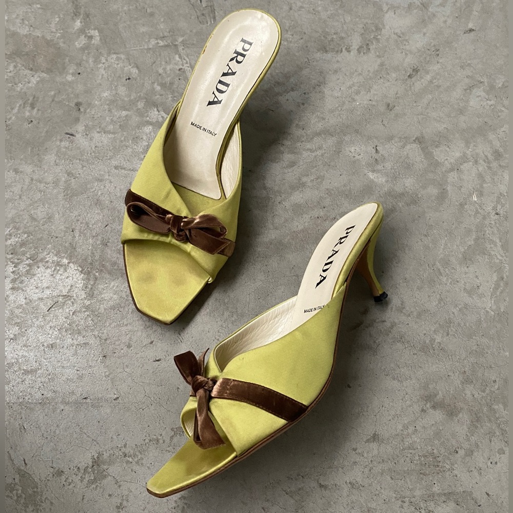Vintage Prada Pistachio Green Silk Satin Peep Toe Mule Heels Brown Bow